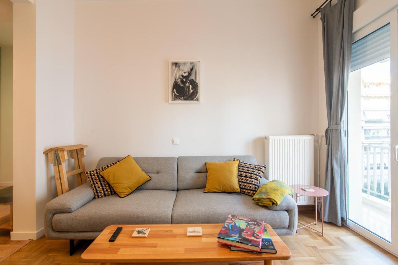 Luxury 1-Bedroom Apartment By The Sea In Atenas Exterior foto