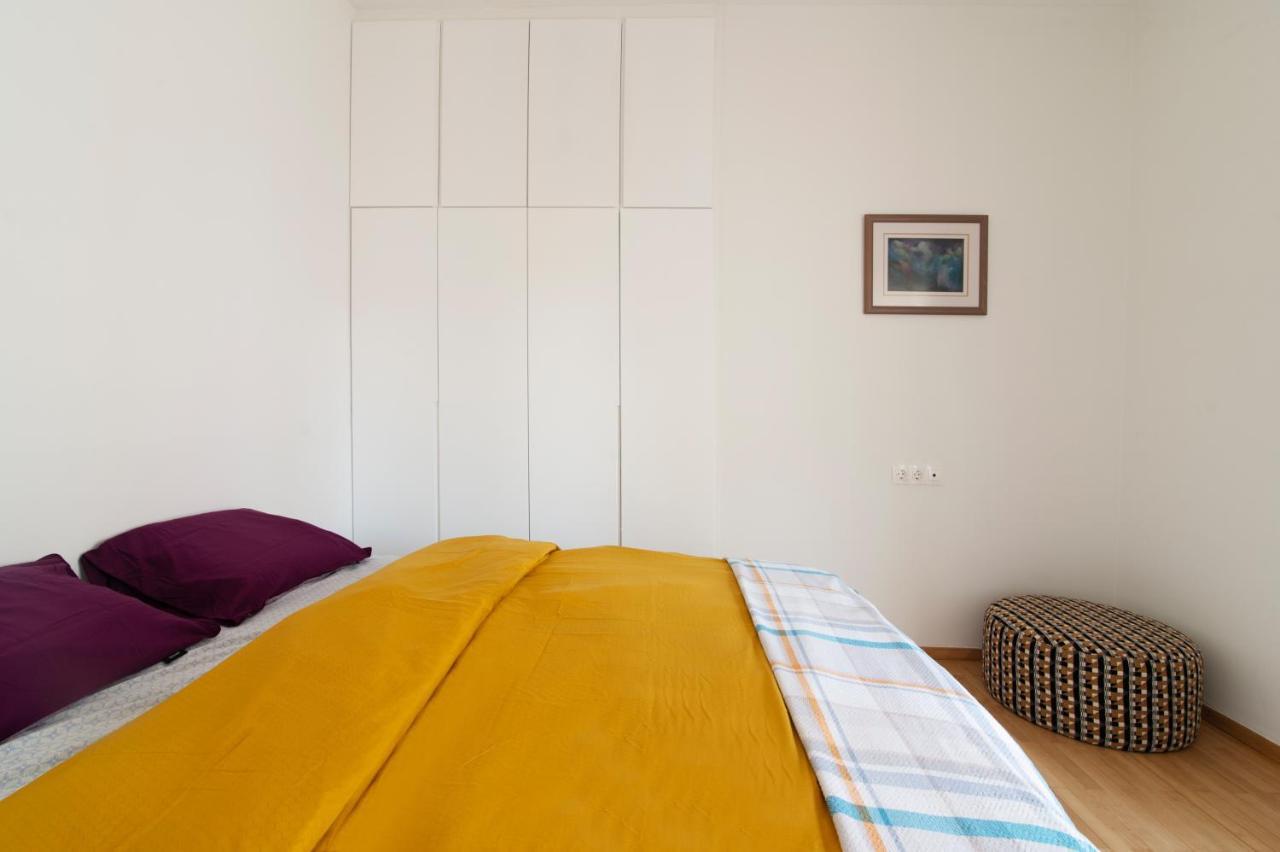 Luxury 1-Bedroom Apartment By The Sea In Atenas Exterior foto